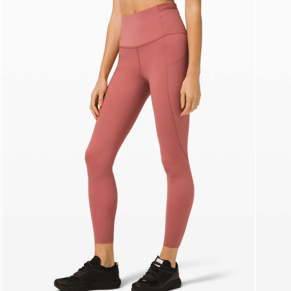 Lululemon Fast and Free Super High Rise Tight 25" Elite
Cherry Tint